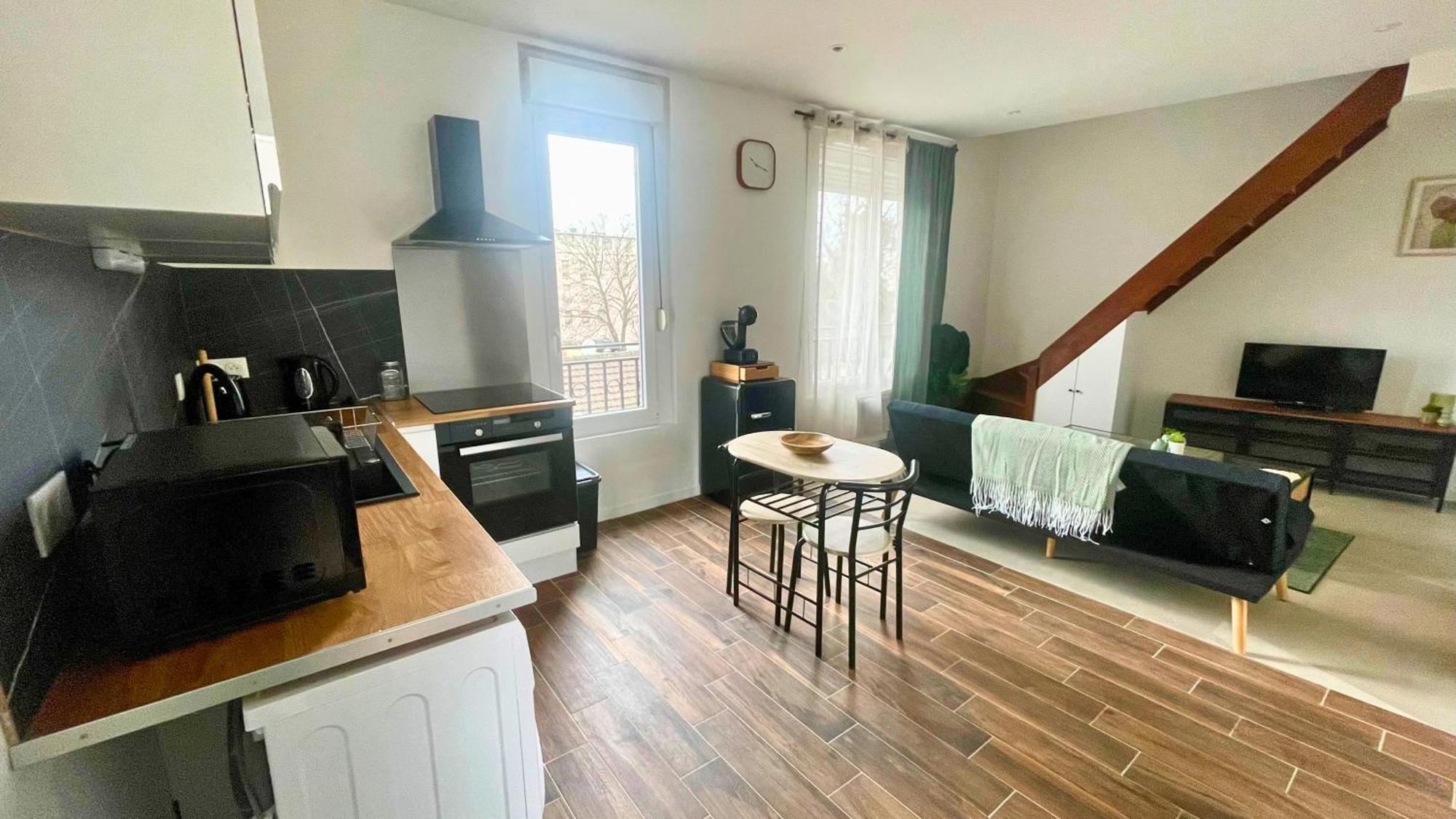 Pleyel Cosy Lägenhet Saint-Denis  Exteriör bild